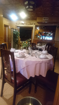 Atmosphère du Restaurant chinois Le Mandarin à Mantes-la-Jolie - n°2