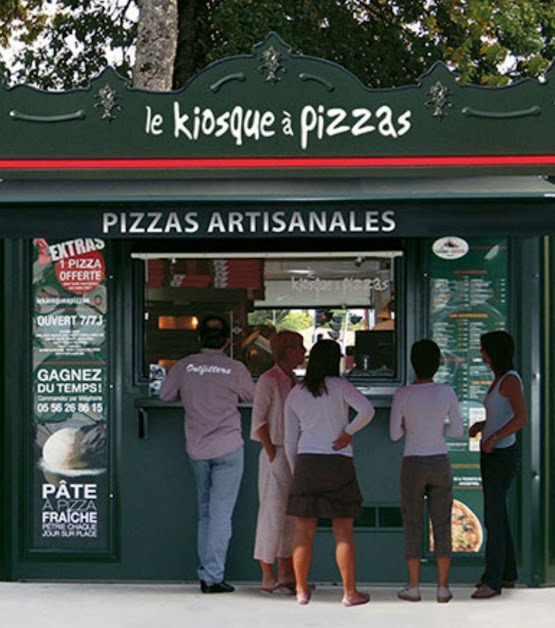 Le kiosque à pizza à Pauillac