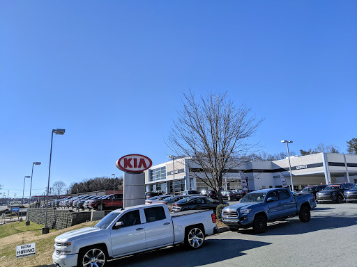 Kia Dealer «Bob King Kia», reviews and photos, 1725 Link Rd, Winston-Salem, NC 27103, USA