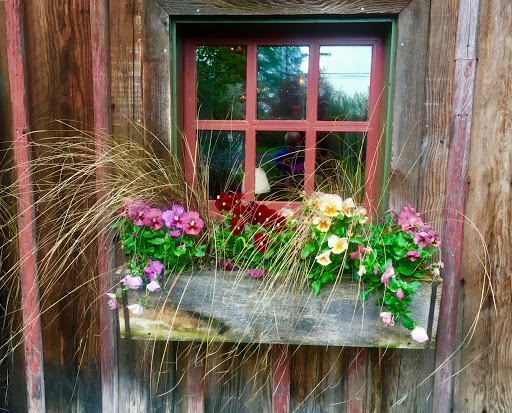 Brewpub «McMenamins Rock Creek Tavern», reviews and photos, 10000 NW Old Cornelius Pass Rd, Hillsboro, OR 97124, USA