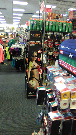 Sporting Goods Store «Big 5 Sporting Goods - Bakersfield», reviews and photos, 3203 Mall View Rd, Bakersfield, CA 93306, USA