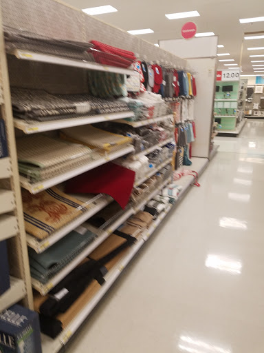 Department Store «Target», reviews and photos, 514 Shallowford Rd, Gainesville, GA 30504, USA