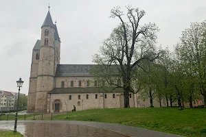 Skulpturenpark Kunstmuseum Kloster Unser Liebe image