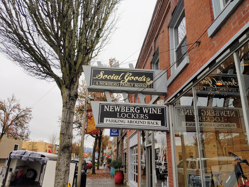 Gourmet Grocery Store «Social Goods: Toys, Taps, Cafe», reviews and photos, 500 E 1st St, Newberg, OR 97132, USA