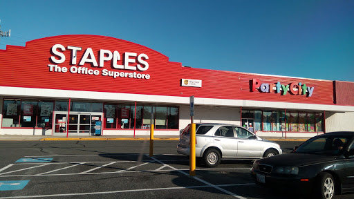 Office Supply Store «Staples», reviews and photos, 7929 Eastern Ave, Baltimore, MD 21224, USA