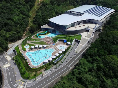 秋葉山公園県民水泳場（あきばさんプール）