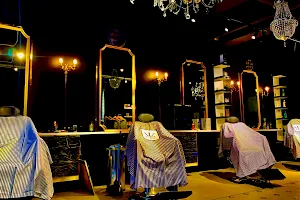 Royal Cut Barber Shop image