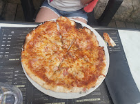 Pizza du Pizzeria Chez Laurette à Baume-les-Dames - n°8
