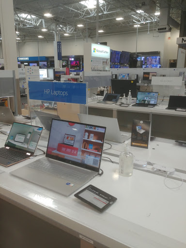 Electronics Store «Best Buy», reviews and photos, 20914 N Frederick Rd, Germantown, MD 20876, USA