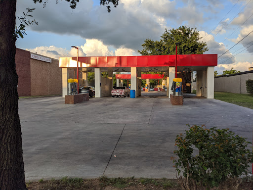 Self Car Wash en Dallas