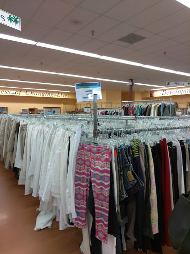 Thrift Store «Goodwill Port St. Lucie East Store & Donation Center», reviews and photos