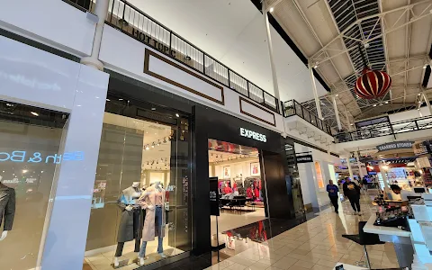 Deerbrook Mall image