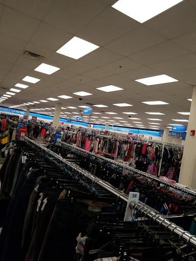 Clothing Store «Ross Dress for Less», reviews and photos, 2540 Cumberland Blvd SE, Smyrna, GA 30080, USA