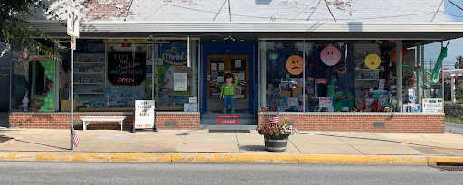 Toy Store «Toys On The Square», reviews and photos, 22 E Main St, Hummelstown, PA 17036, USA
