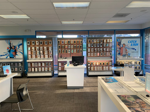 Cell Phone Store «AT&T Authorized Retailer», reviews and photos, 1899 E Willow St #100, Signal Hill, CA 90755, USA