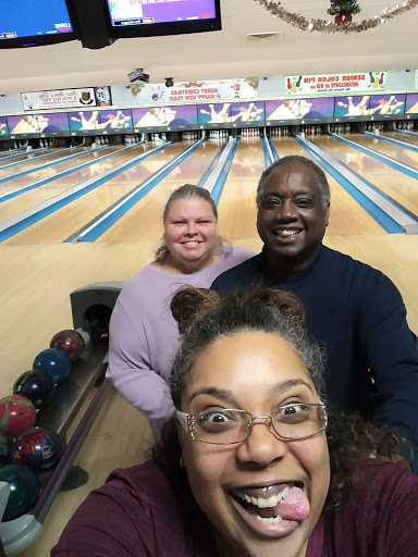 Bowling Alley «Bowlway Lanes», reviews and photos, 810 Villa St, Elgin, IL 60120, USA