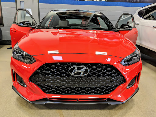 Hyundai Dealer «Knauz Hyundai», reviews and photos, 775 Rockland Rd, Lake Bluff, IL 60044, USA