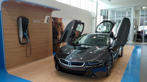 Used Car Dealer «Fields BMW of Daytona», reviews and photos, 1050 N Tomoka Farms Rd, Daytona Beach, FL 32124, USA