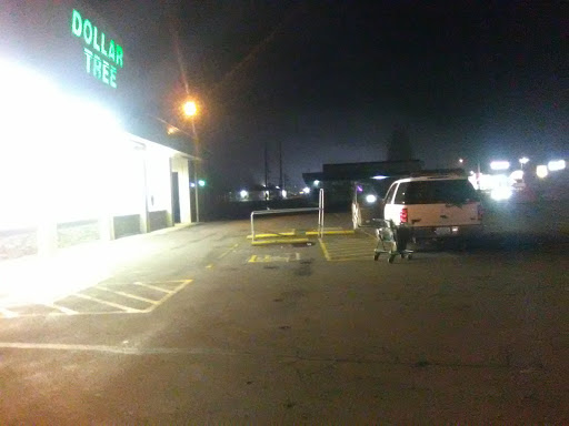 Dollar Store «Dollar Tree», reviews and photos, 520 Pacific Hwy W, Junction City, OR 97448, USA