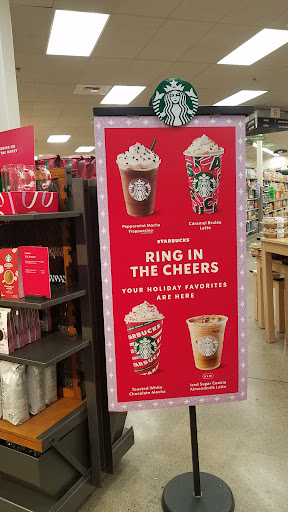 Grocery Store «Quality Food Center», reviews and photos, 1009 Monroe Ave, Enumclaw, WA 98022, USA