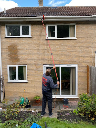 Comments and reviews of Shipps Window Cleaning Service