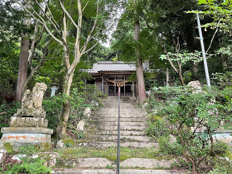 白山神社