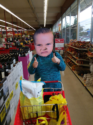 Grocery Store «Grocery Outlet Bargain Market», reviews and photos, 878 Molalla Ave, Oregon City, OR 97045, USA