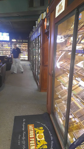 Tobacco Shop «Arlington Pipe and Cigar Lounge», reviews and photos, 546 W Northwest Hwy, Arlington Heights, IL 60004, USA