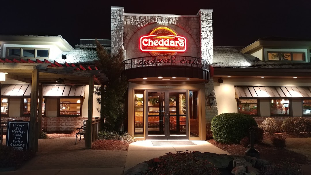 Cheddars Scratch Kitchen