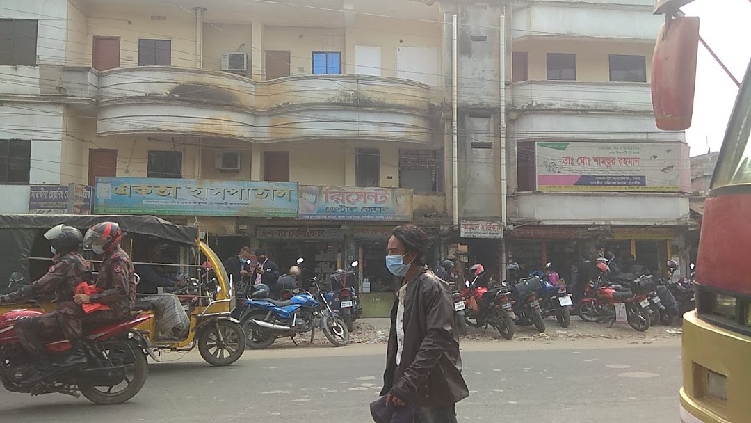রিসেন্ট ডেন্টাল কেয়ার