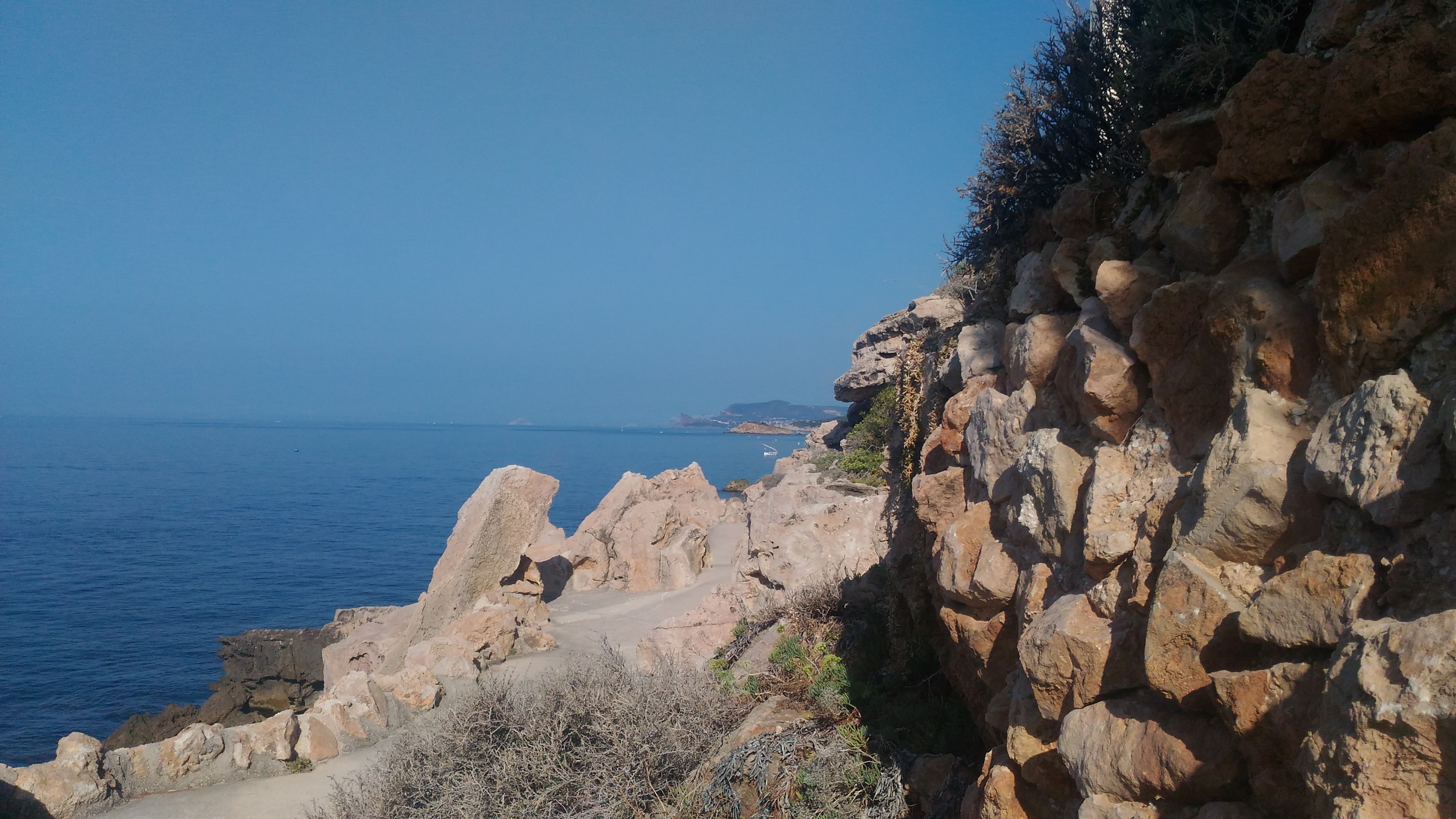 Photo n° 6 de l'avis de Frédéric.l fait le 27/10/2019 à 09:37