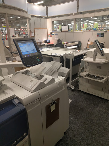 Office Supply Store «Staples», reviews and photos, 252 Daniel Webster Hwy, Nashua, NH 03060, USA