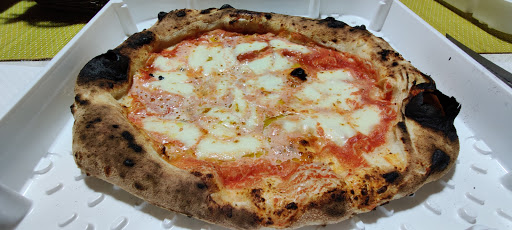 Pizzeria O Professore di Rocco Basile in Capua, Provincia di Caserta