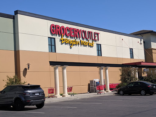 Grocery Store «Grocery Outlet Bargain Market», reviews and photos, 8517 Bond Rd, Elk Grove, CA 95624, USA