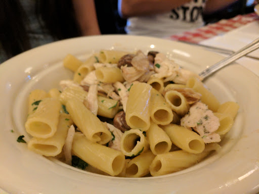 Maggiano's Little Italy