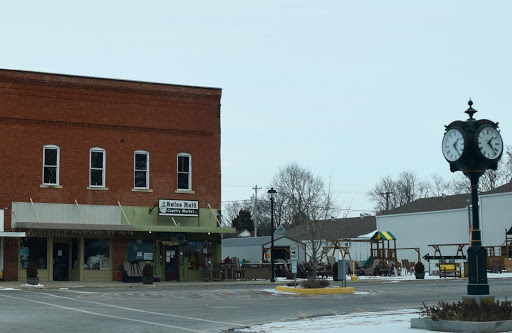 Swiss Maid Country Market, 310 Jackson St, Hope, IN 47246, USA, 