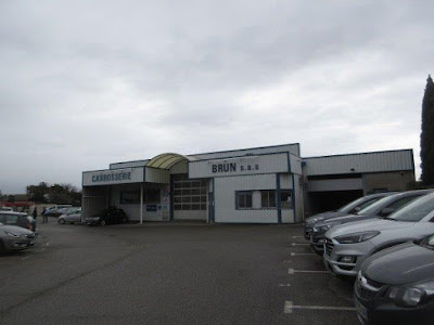 CARROSSERIE BRUN à Valence