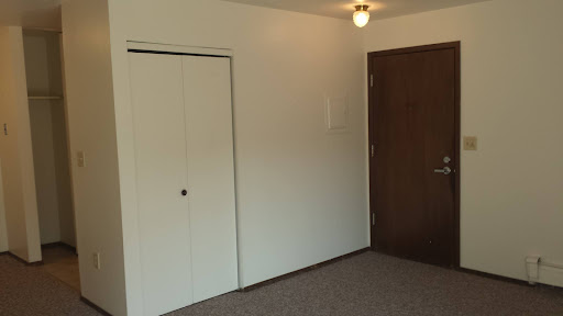 Woodview Park Apartments