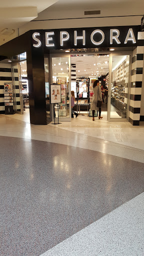Cosmetics Store «Sephora», reviews and photos, 200 West Market, Bloomington, MN 55425, USA