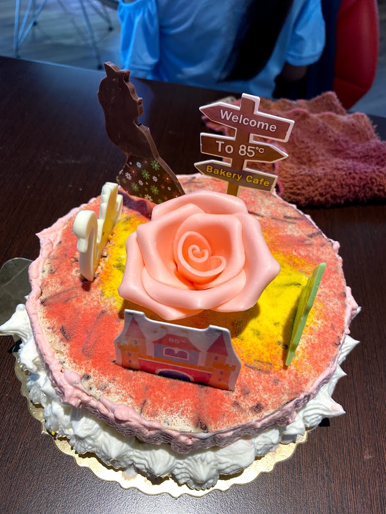 85度C咖啡蛋糕飲料麵包-霧峰吉峰店 的照片