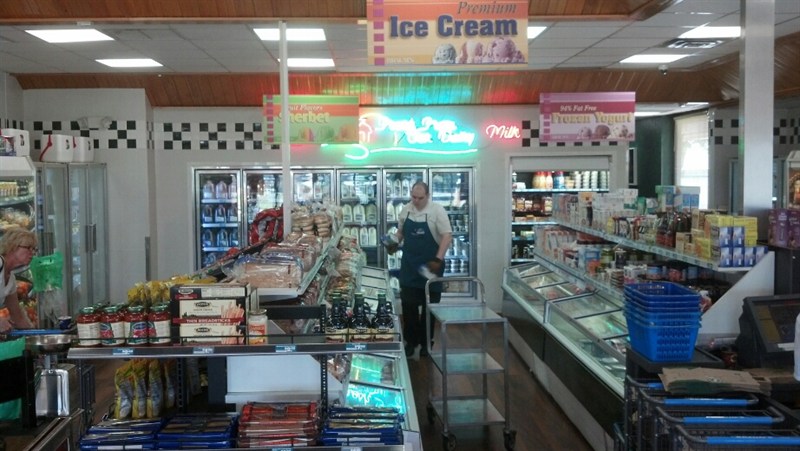 Braum's Ice Cream & Dairy Store 73013