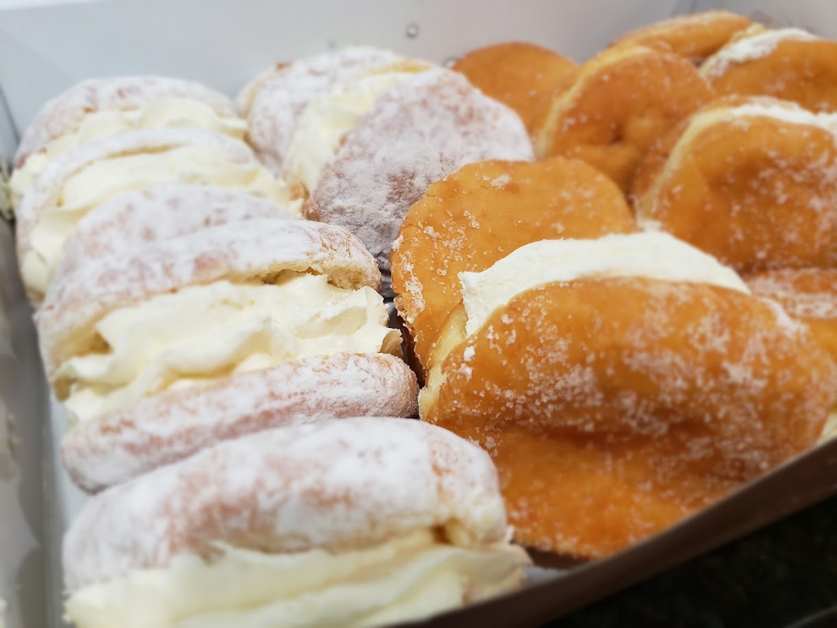 Holmesburg Bakery
