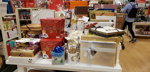 Department Store «Marshalls & HomeGoods», reviews and photos, 6128 Grand Ave, Gurnee, IL 60031, USA