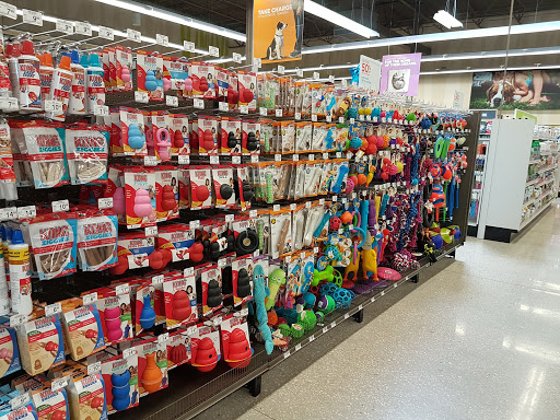 Pet Supply Store «Petco Animal Supplies», reviews and photos, 11147 Park Blvd N, Seminole, FL 33772, USA