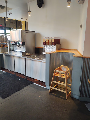 Mexican Restaurant «Chipotle Mexican Grill», reviews and photos, 781 Pleasant Grove Blvd, Roseville, CA 95678, USA