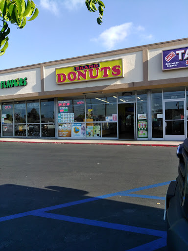 Angel Donuts, 10254 Rosecrans Ave, Bellflower, CA 90706, USA, 