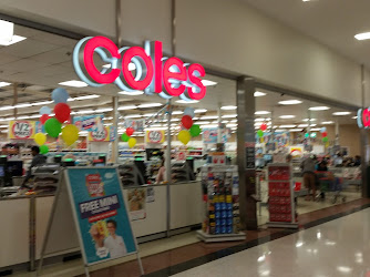 Coles Helensvale Plaza