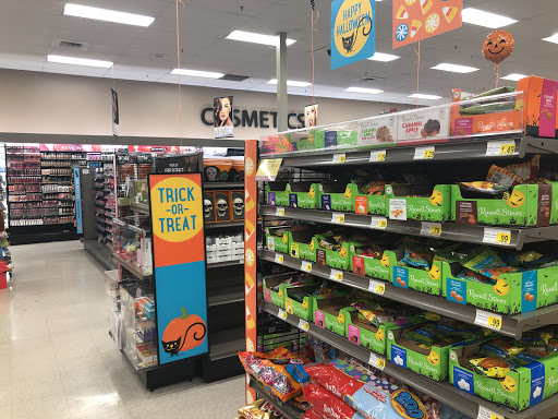 Drug Store «Bartell Drugs Queen Anne Store», reviews and photos, 600 1st Ave N, Seattle, WA 98109, USA