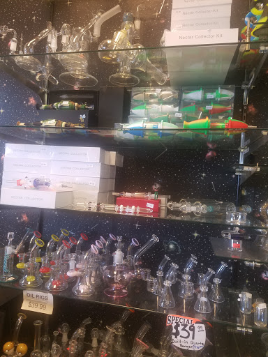 Tobacco Shop «Twilight Zone gift & smoke shop», reviews and photos, 24058 Mission Blvd, Hayward, CA 94544, USA