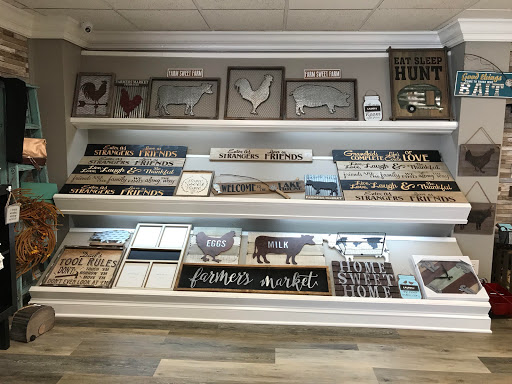 Tanning Salon «Modern Me Boutique & Tanning», reviews and photos, 414 Orange St, Auburndale, FL 33823, USA